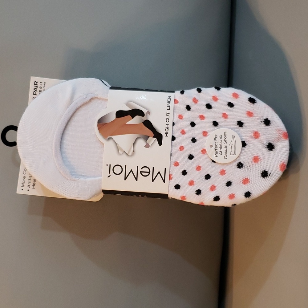 6 pk shoe liners NWT